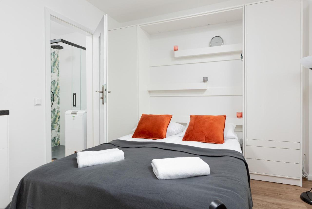 Studio Apartment Ochota Siemienskiego By Noclegi Renters Warszawa Eksteriør billede